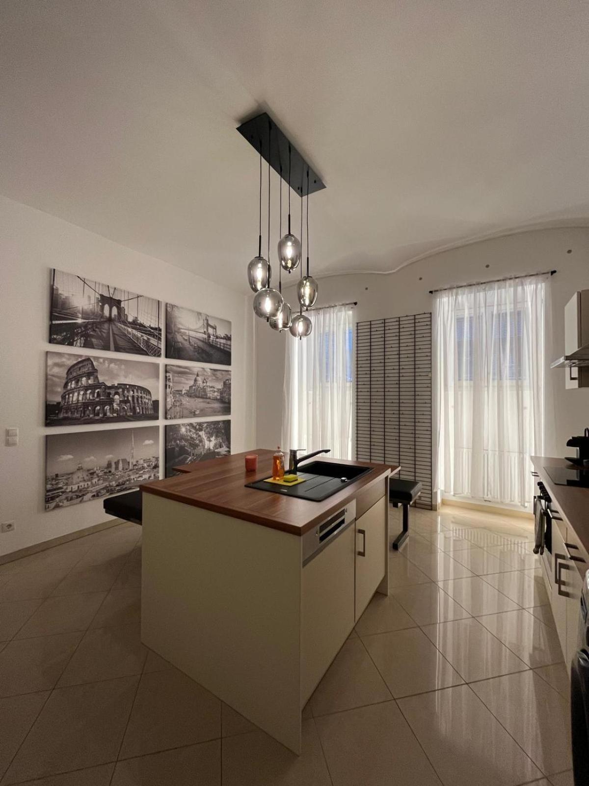 Luxury Cityapartment 5 เวียนนา ภายนอก รูปภาพ