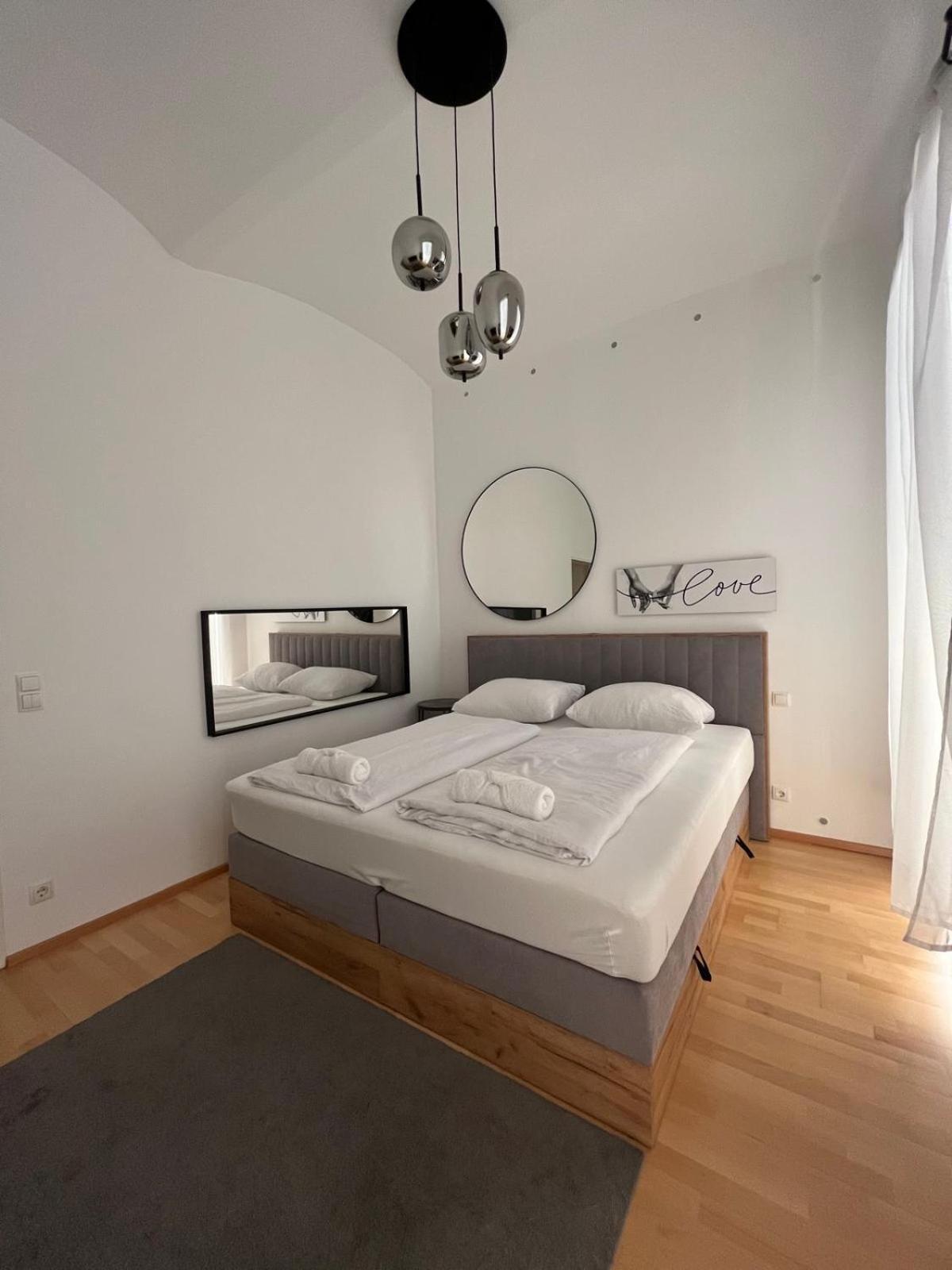 Luxury Cityapartment 5 เวียนนา ภายนอก รูปภาพ