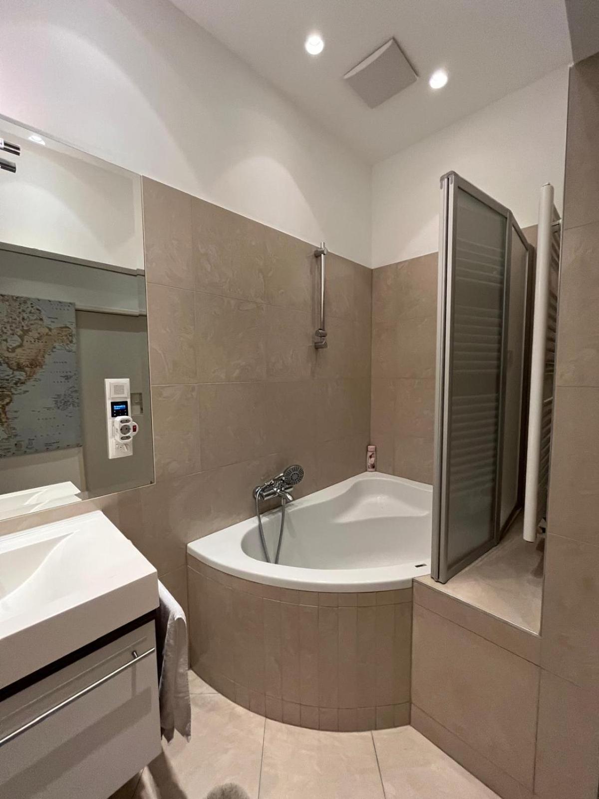 Luxury Cityapartment 5 เวียนนา ภายนอก รูปภาพ